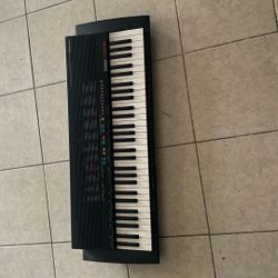 YAMAHA Piano 