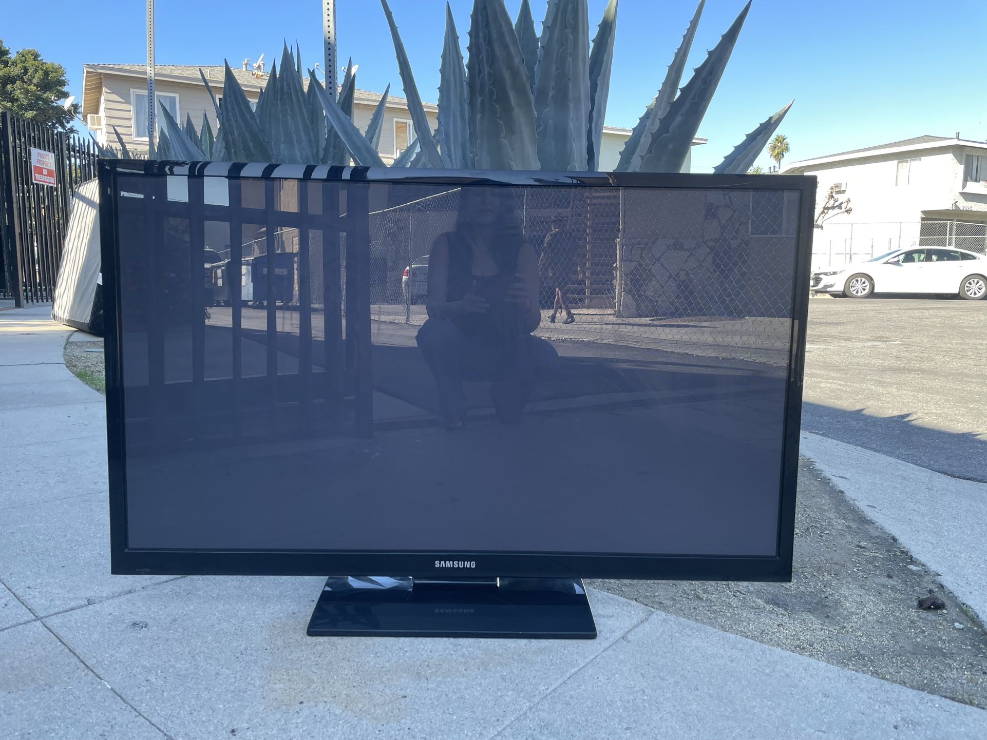 50” Samsung Tv