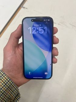 iPhone 15 256GB