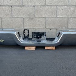 2009-2018 Ram 2(contact info removed) rear bumper Oem