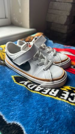 Nike Toddler Shoes Size 8