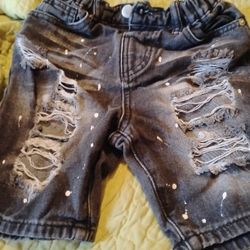 Sz. 5 Black Denim Shorts 