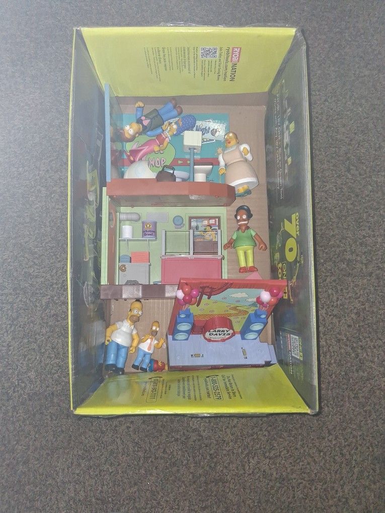 Simpsons Enviroments And Figures