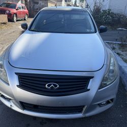2010 Infiniti G37