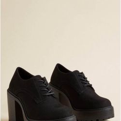 Torrid Platform Lace Up Black Oxford Heel