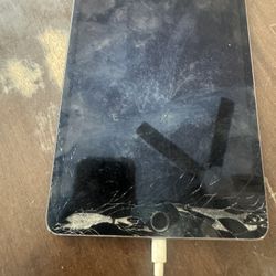 Apple Ipad Cracked Screen For Parts Of