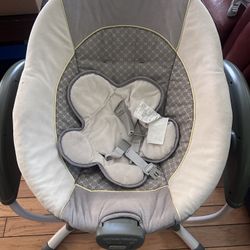 Graco Glider XL Gliding Swing