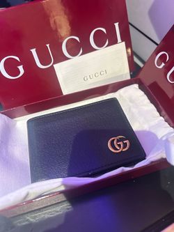 Gucci bi-fold Men's Wallet, NWT