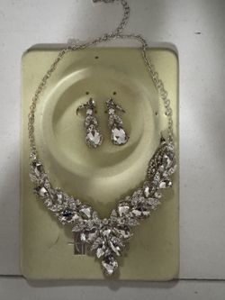 Necklace And earrings