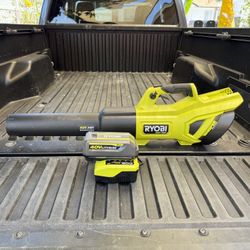 RYOBI 40V HP Brushless Whisper Series 160 MPH 650 CFM Cordless Battery Leaf Blower w/4.0 Ah Battery & Charger