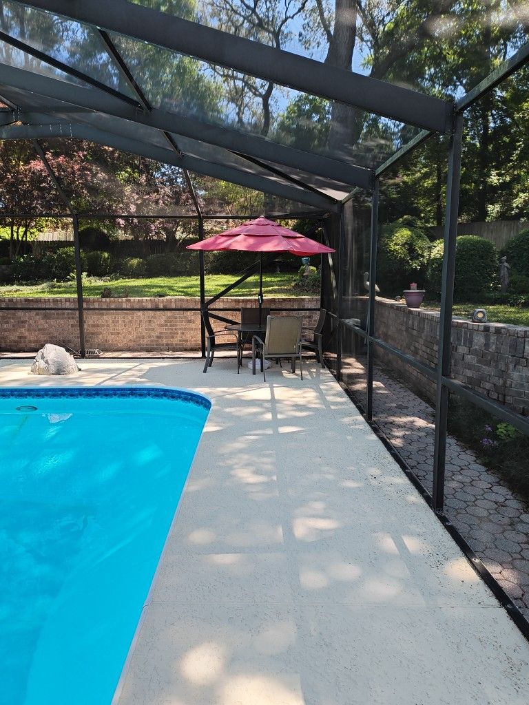 Aluminum Glass Top Table And 4 Chairs With Umbrella And Holder