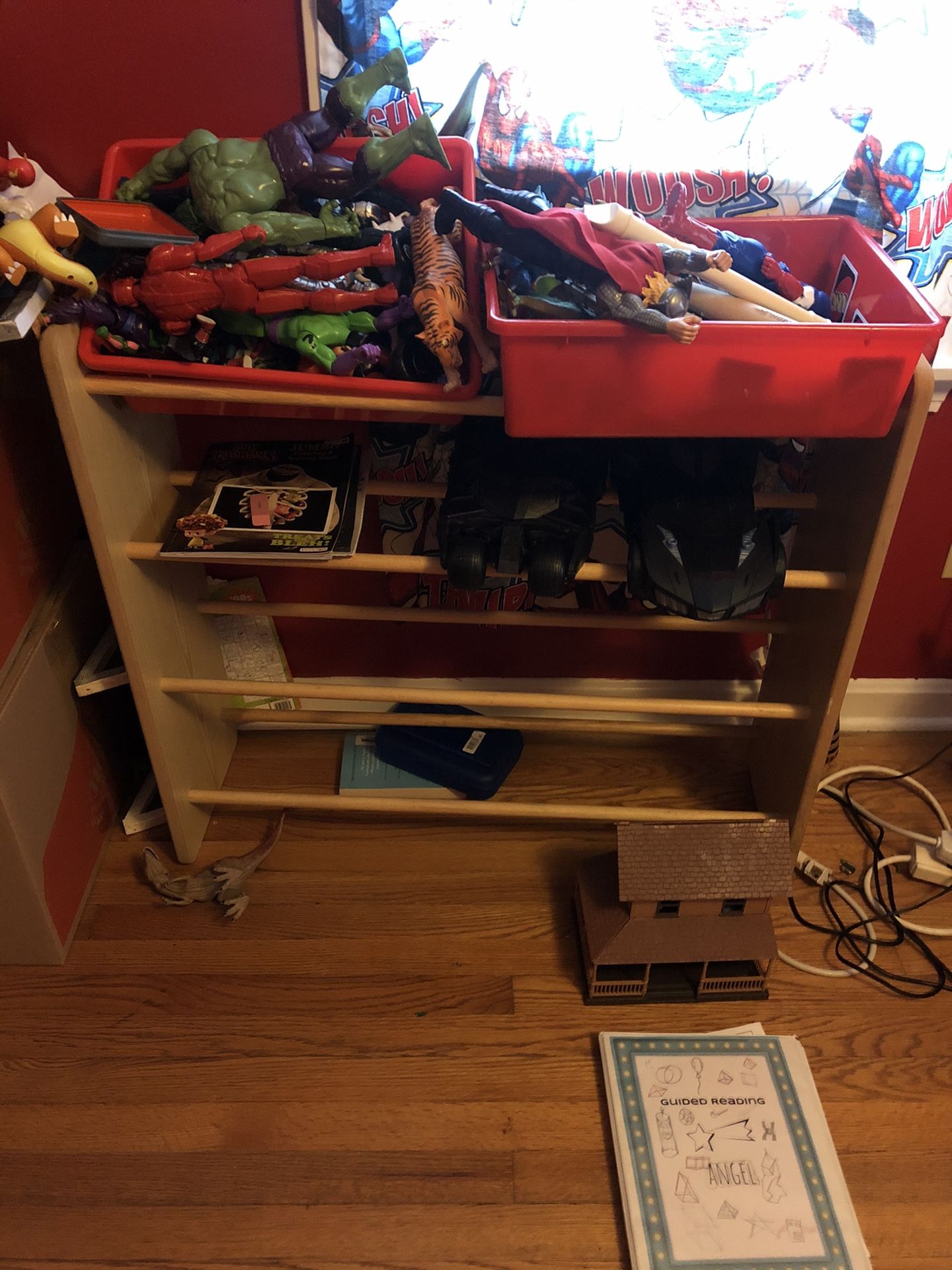 Toy organizer