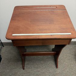 Kids Desk With Storage Underneath