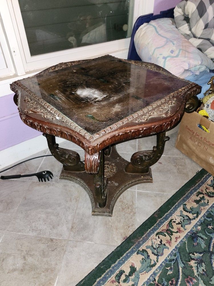 ESTATE SALE Wood Tables