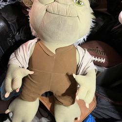 Giant Yoda 