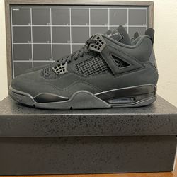 Jordan 4 Retro