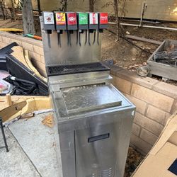 Coke Machine With ice bin