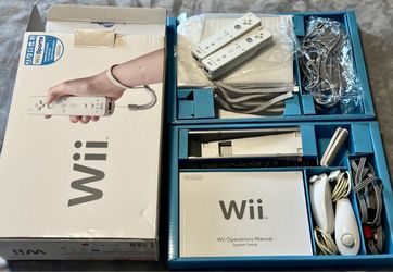 Nintendo Wii - Complete in Box
