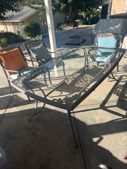Outdoor Patio Dining Set with Glass Table