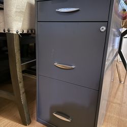 3 drawer filing cabinet