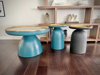 Set Of Three $1350 Retail NEW Designer Side Tables And Coffee Table Set Geometric Round Modern Organic Style 
