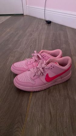 pink dunks