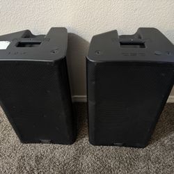 Qsc K12.2 Speakers