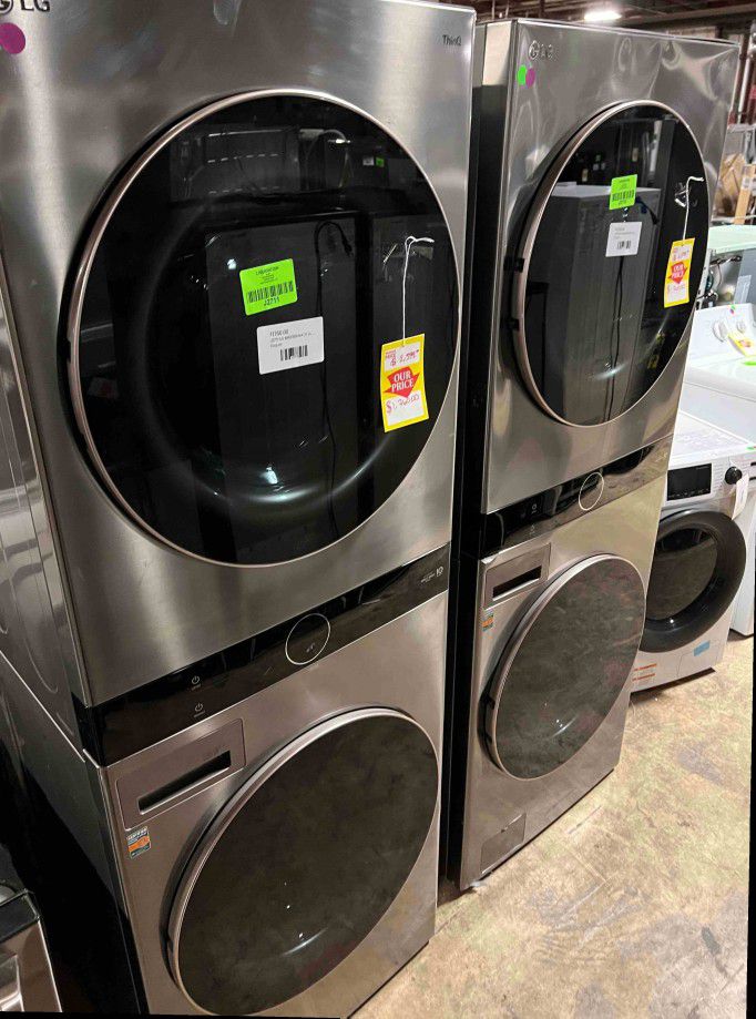 LG WKE100HVA  WashTower Laundry Center Washer Dryer