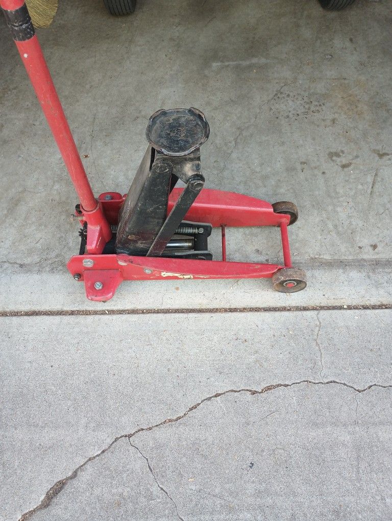 Floor Jack