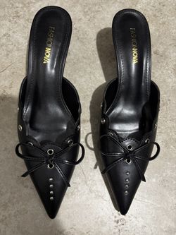 Women’s Kitten Heels