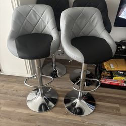 Brand New Bar Stools 