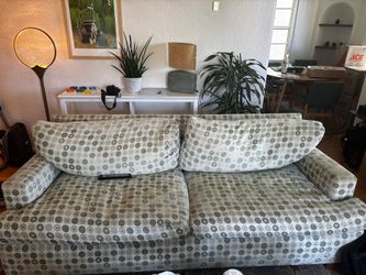 Sofa, super comfy