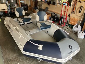 Inflatable Boat with Captain’s Chairs