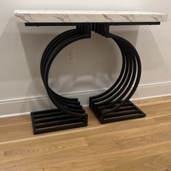 Console Table 