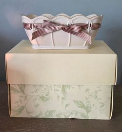 NEW Lenox Ribbom Bowl