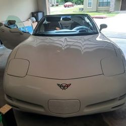 2002 CHEVROLET CORVETTE CONVERTIBLE
