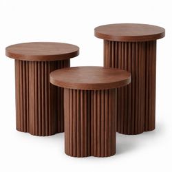 Set of 3 Nesting Coffee Tables with Fluted Design, Walnut Finish