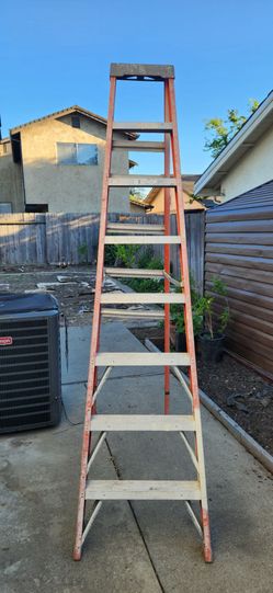 8 ft ladder