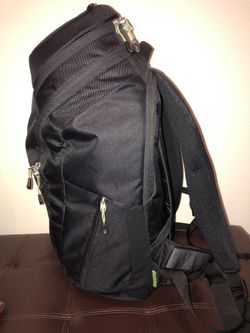 Kathmandu Transfer 28 Liter Backpack