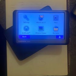 Garmin Nuvi 265W With Case