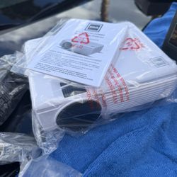 Home Theater Projector 