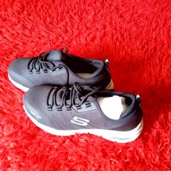 Tenis Skechers De Hombre Size 9 Nuevos 