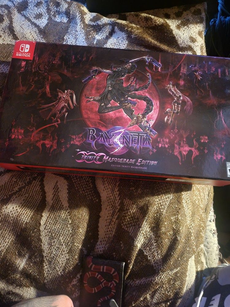 Nintendo Switch Bayonetta 3 Trinity Masquerade Edition (No Game