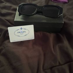 PRADA SUNGLASSES 