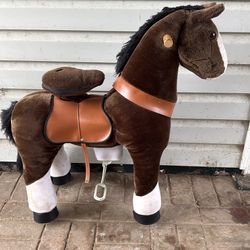 Rolling toy horse