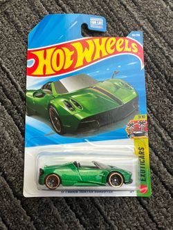 Hot Wheels Green ‘17 Pagani Huayra Roadster – Brand New | Exoticars