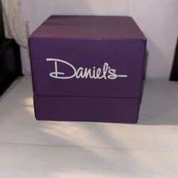 White Gold Diamond Earrings 