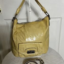 COACH💥RARE FINDINGs💥XL Editorial Patent Camel Tan Leather Zoe Hobo Tote Bag