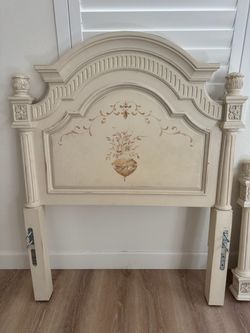 Solid wood twin bed frame