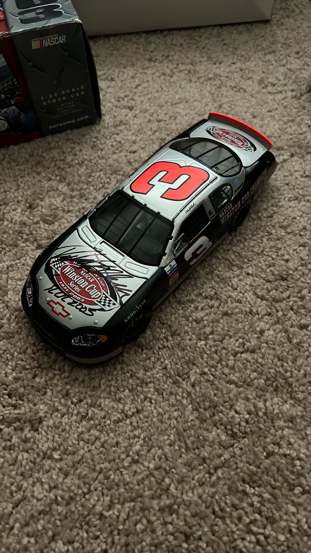 Autographed Dale Earnhardt Victory Lap 2003 Monte Carlo 1:24 Scale Stock Collectable Model Car